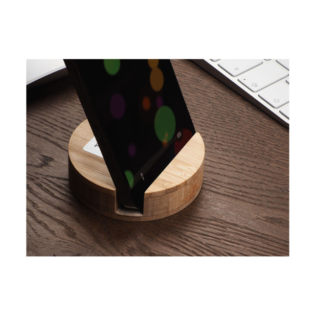 Drewniana podstawka pod telefon 1833292