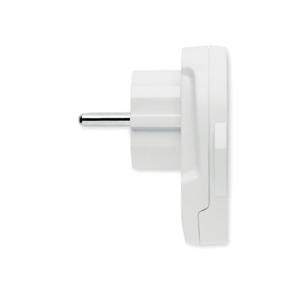 Adapter z USB World to Europe WORLD TO EUROPE