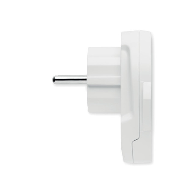 Adapter z USB World to Europe WORLD TO EUROPE