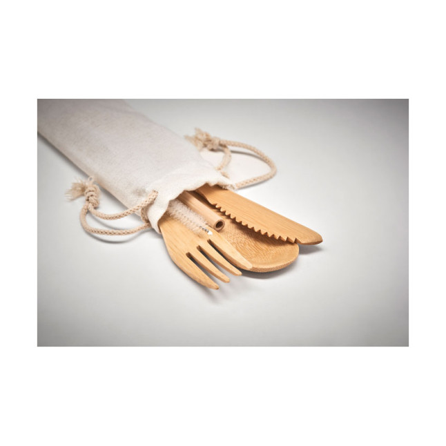 Bambusowe sztućce + słomka SETSTRAW