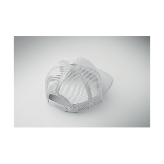 Czapka płaski daszek 7 paneli BEAD