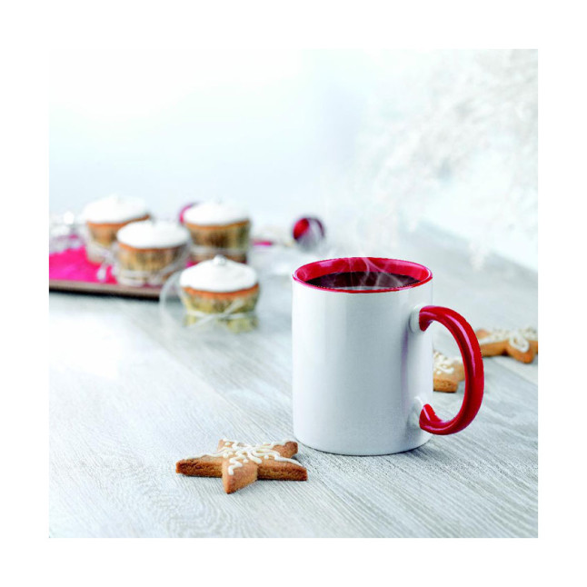 Kolorowy kubek przystosowany d SUBLIMCOLY