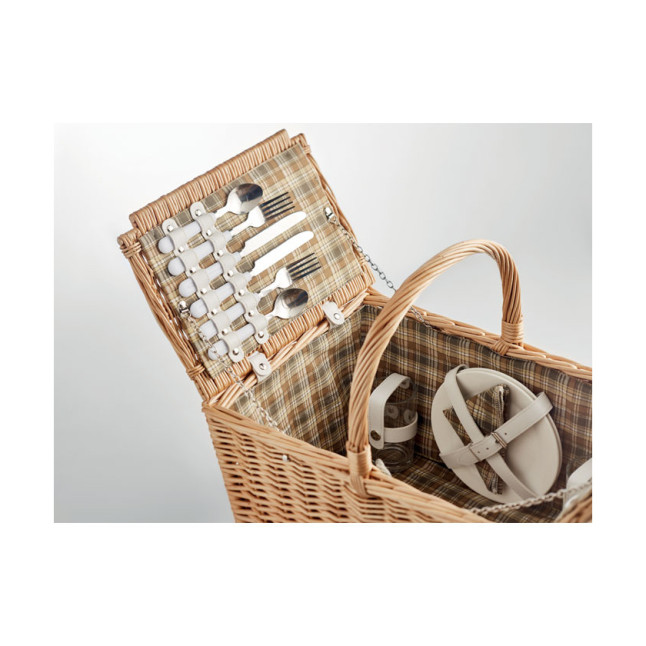 Kosz wiklinowy dla 4 osób MIMBRE PLUS