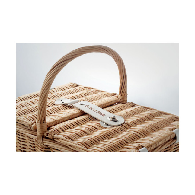Kosz wiklinowy dla 4 osób MIMBRE PLUS