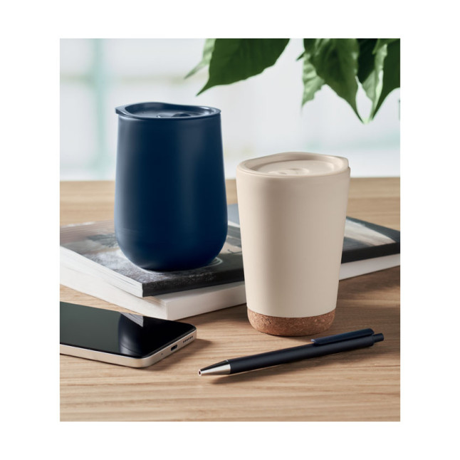 Kubek z podwójnymi ściankami z GO