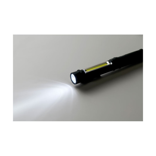 Magnetyczna latarka LED TAIER