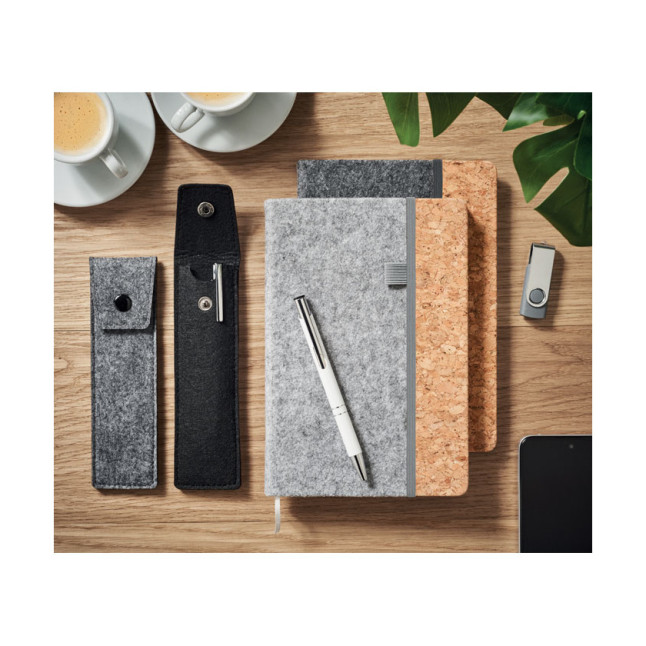 Piórnik filcowy RPET CENCIL