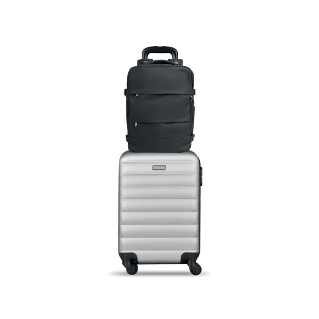 Plecak o rozmiarze kabinowym FLYHIGH