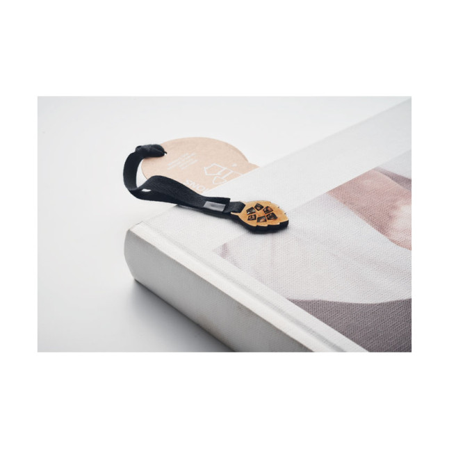 Sosnowa zakładka GROWBOOKMARK™