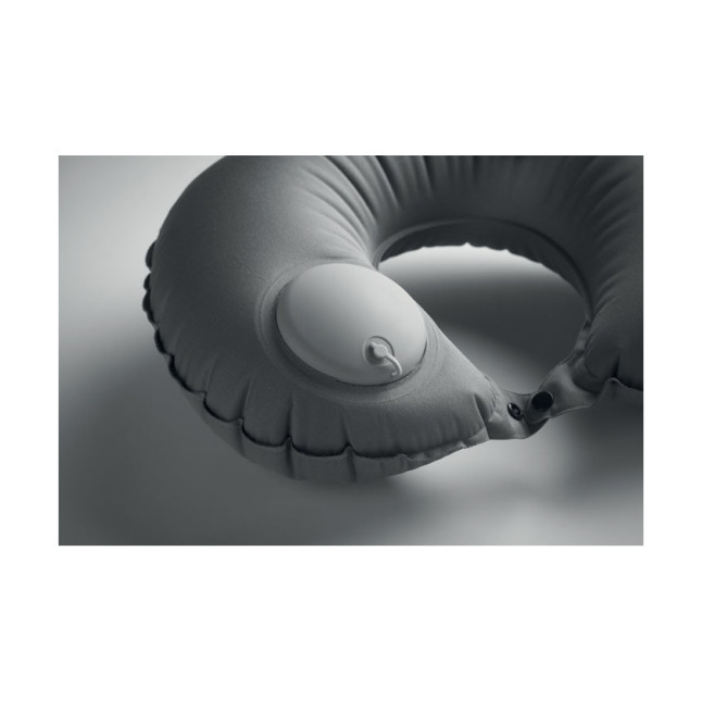 Szybko nadmuchiwana poduszka po HEDDOW