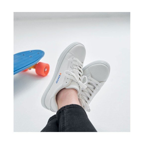 Trampki z PU rozmiar 47 BLANCOS Trampki z PU rozmiar 47 BLANCOS