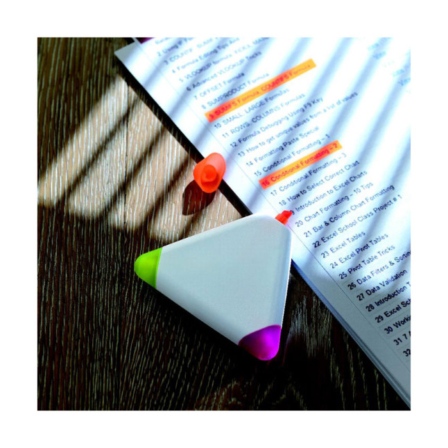 Trójkątny zakreślacz, 3 kolory TRIANGULO