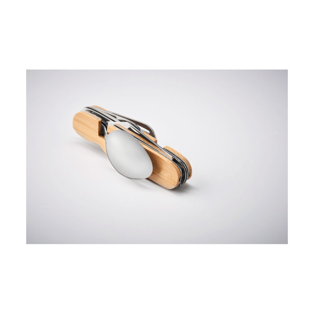 Wielofunkcyjny zestaw sztućców SUBETE