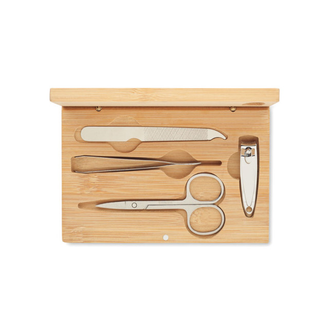 Zestaw narzędzi do manicure SEWA