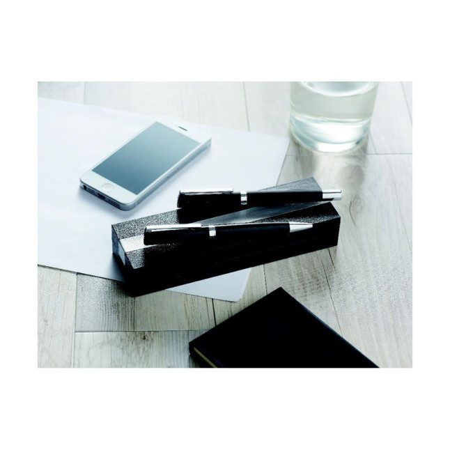 Zestaw piśmienniczy. CECIL